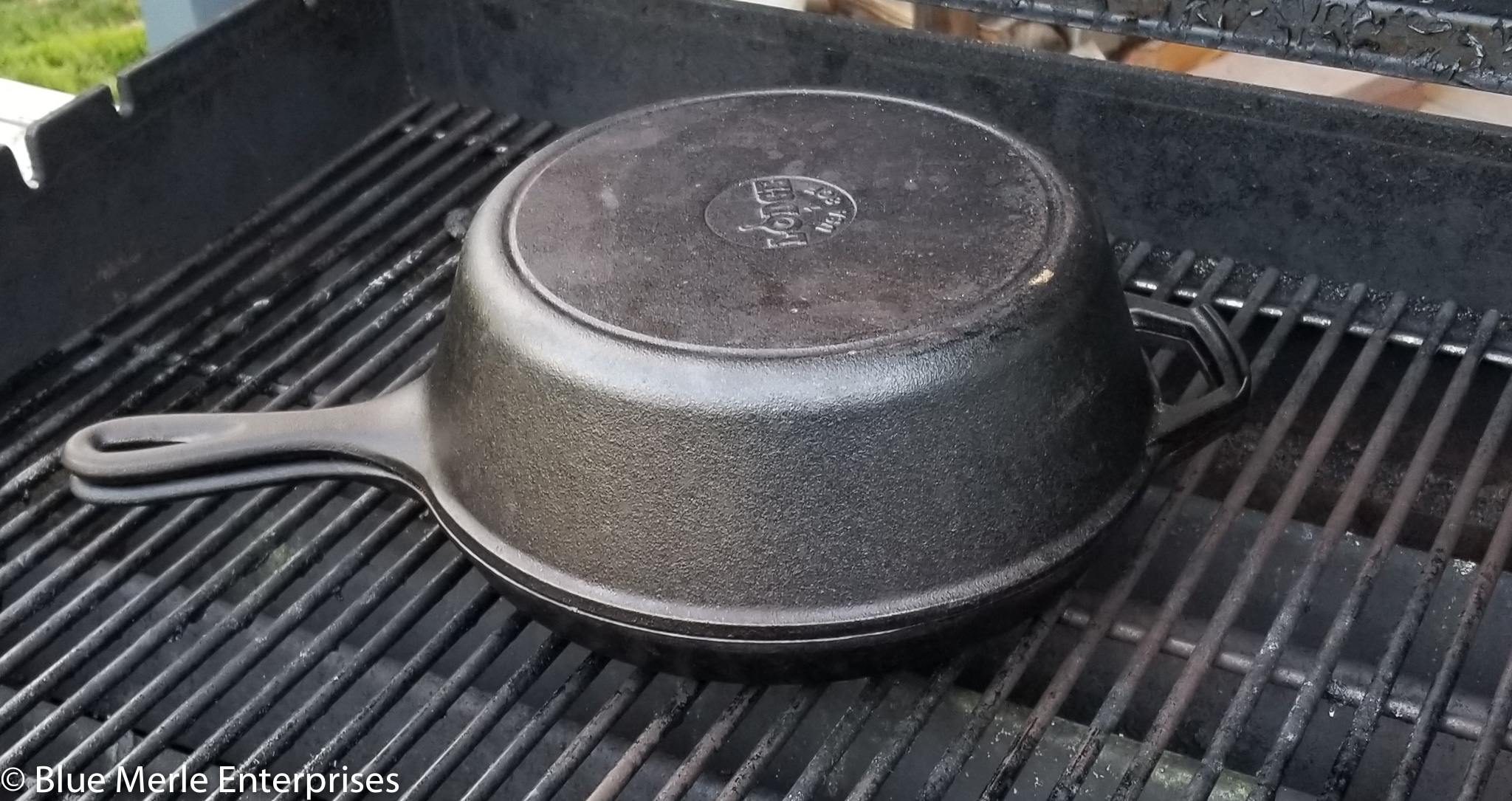 Roast bread with cast iron combo cooker 